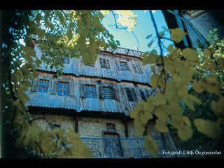 EĞİNLİ MİNAS - Kurban Olayım da Yar Yolundaki Dikene