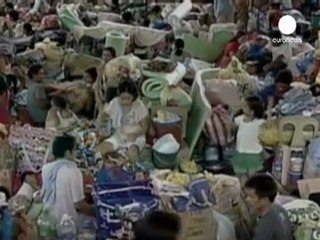 Aux Philippines, 10 jours après les inondations, le...