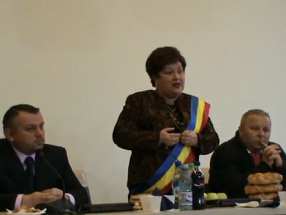 Deschiderea Festivalului de Datini si Obiceiuri de Iarna 2011, part 1