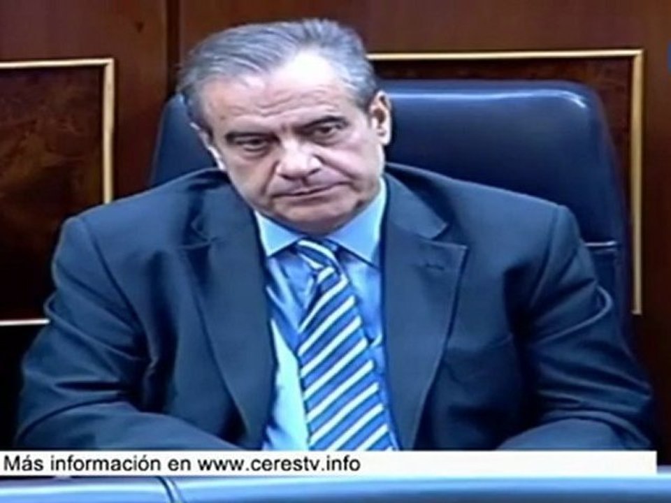 Salgado dice que los ajustes afectarán a la jornada o salario antes que al número de empleados