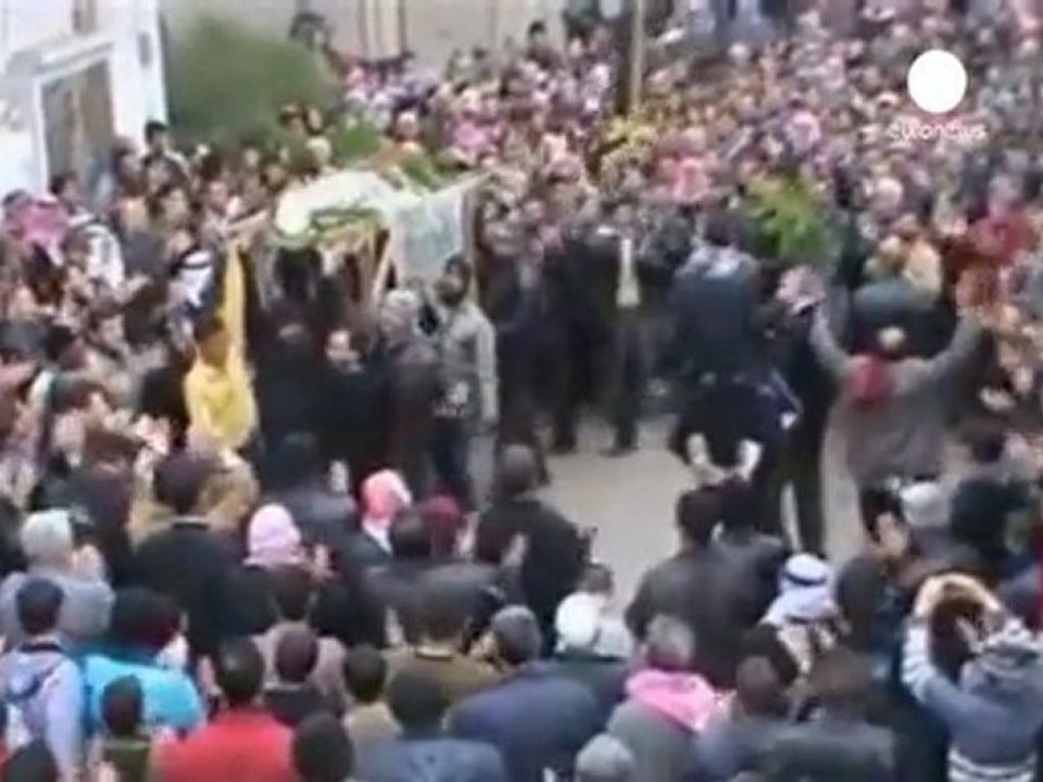 Syrie : les observateurs arabes arrivent à Homs, les...