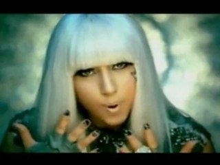 Lady Gaga se embarca en la lucha contra el SIDA