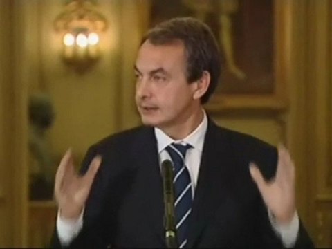 El ZP del no a la guerra despliega 6 aviones, una fragata y un submarino para atacar a Gadafi