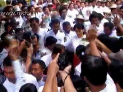 Япония пообещала поддержку Мьянме