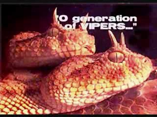 REAL DEMON on My Shoulder SLITS on My Eyes_2