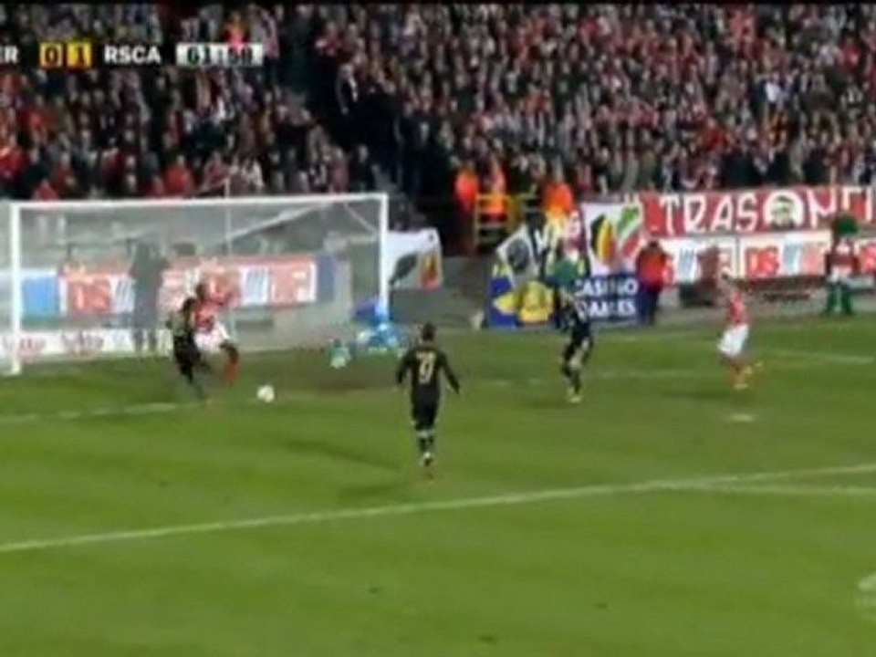 Anderlecht ist Tabellenführer