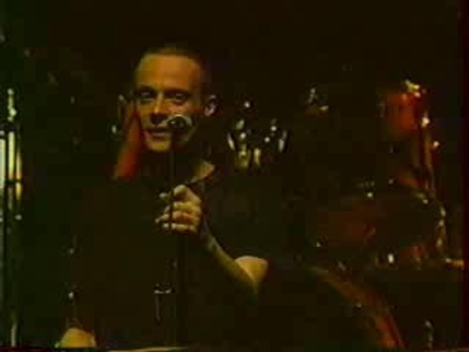 Mano Solo - à pas de géant - Bataclan