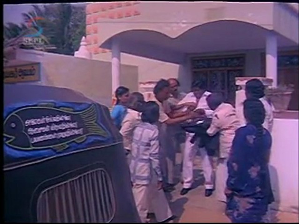 Senthil's Comedy From Ek Aur Vijaypath