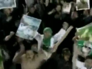 Gadafi aparece ante las cámaras