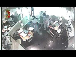 Jesolo (VE) - Rapina nella gioielleria Pendini