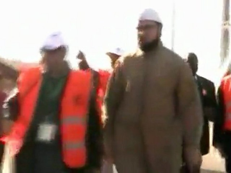 Pleas for help in Syria