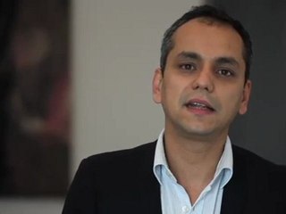 Erre, Frank Stella, Mas o Menos