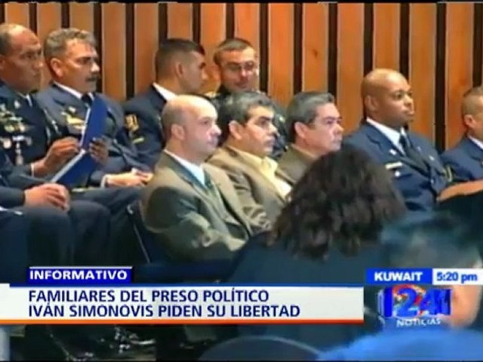 Familiares y organizaciones venezolanas defensoras de los DDHH piden liberación de Iván Simonovis