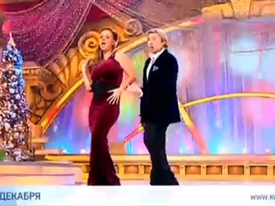 "Новогодний парад звезд" - 31 декабря в 22:15 на телеканале Россия1