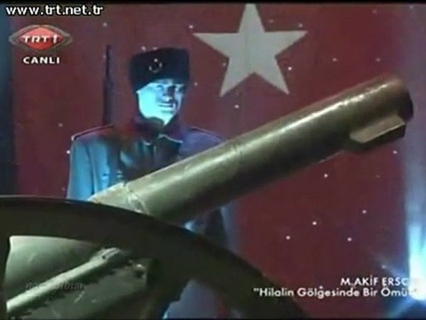 10 SERDAR TUNCER - İSTİKLAL MARŞI M.Akif şiiri TRT 2011