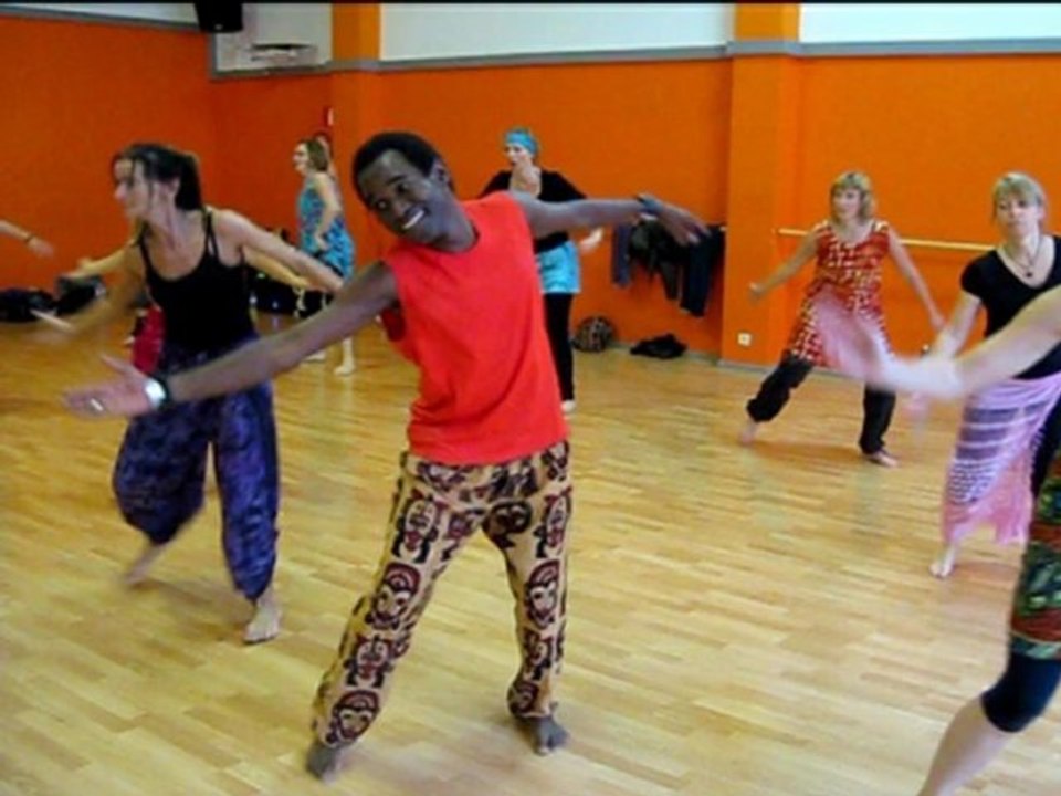 Stages de danse Sabar avec Alioune BA à Bruxelles