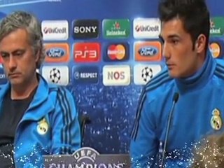 Mourinho: "Si De Boer piensa en el Clásico, tenemos ventaja"