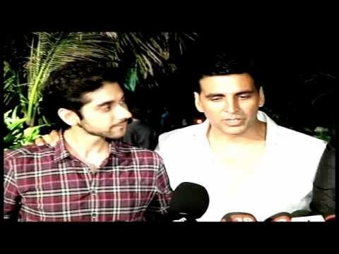 Akshay Kumar, Bipasha Basu & Sonakshi Sinha at 'Speedy Singhs' Bash