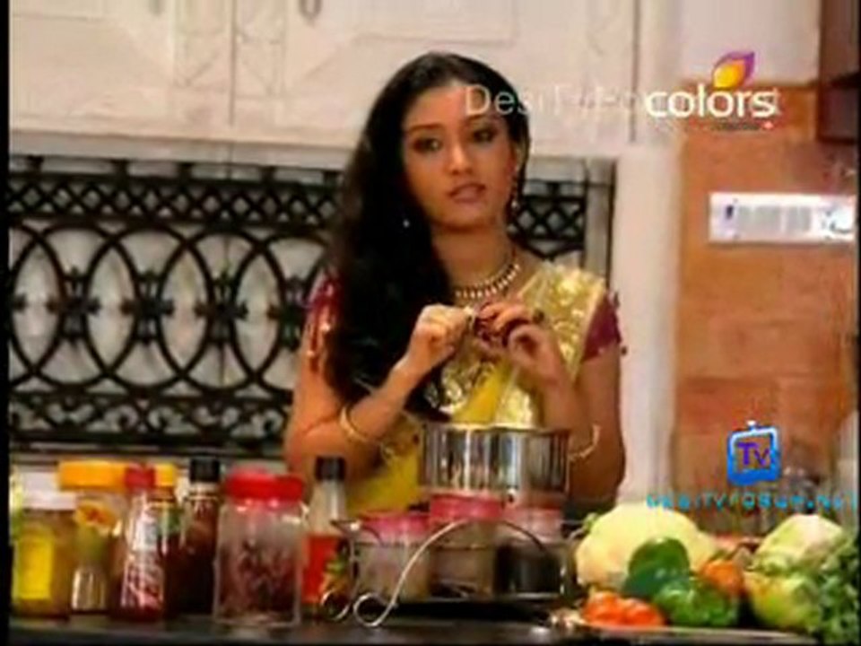 Hamari Saas Leela -29th December 2011 Video Watch  Online P2
