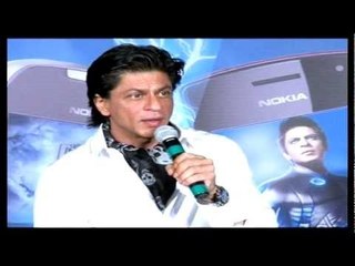 Shahrukh Khan Unveils Nokia Mobile's New Range