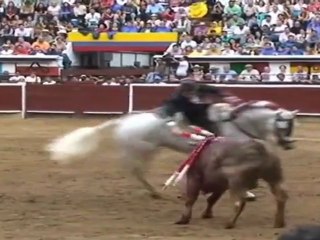 Hermoso de Mendoza salió a hombros por la puerta grande de Cali