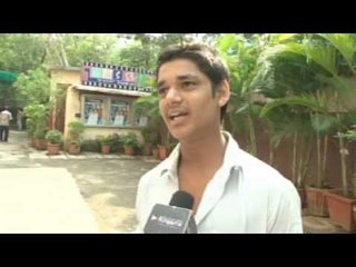 Aazaan First Day First Show Review 🎬