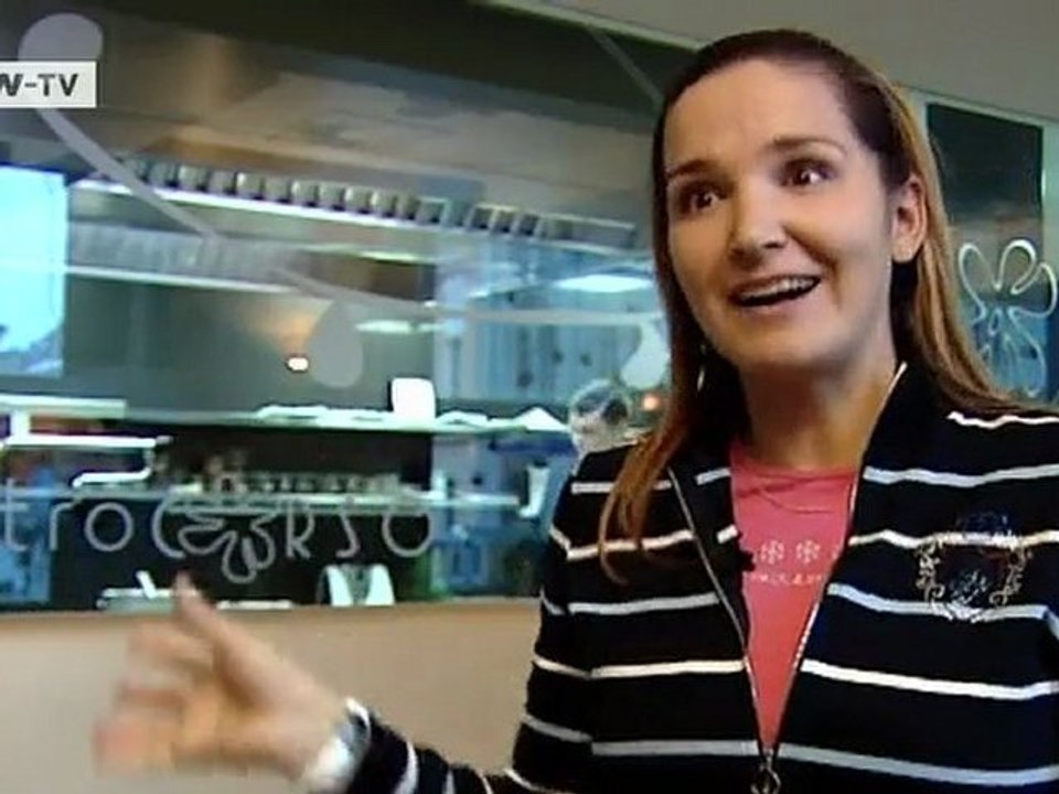 Recipe for Cream of Chestnut Soup and Shoulder of Goat with Stuffed Peppers | euromaxx