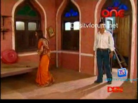 Woh Rehne Wali Mehlon Ki - 29th December 2011