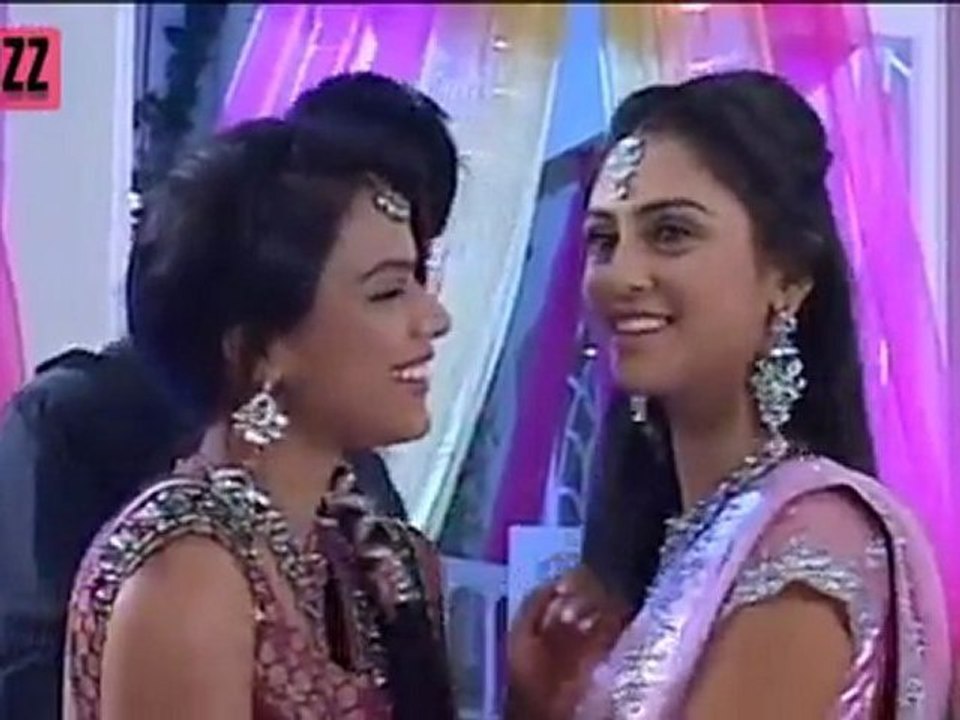 Manvi & Virat's LOVE STORY in Ek Hazaaron Mein Meri Behna Hai