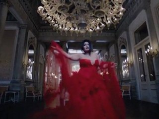 Bülent Ersoy ft. Tarkan - "Bir Ben Bir Allah Biliyor"