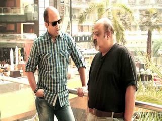 Saurabh Shukla on 'Shakal Pe Mat Ja' - Exclusive Interview