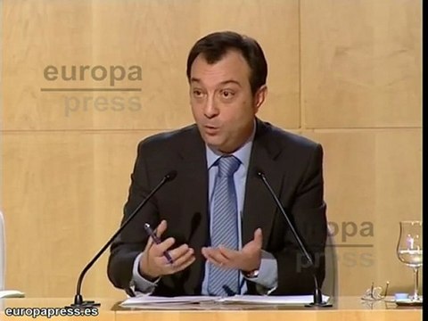 Cobo no sigue a Gallardón