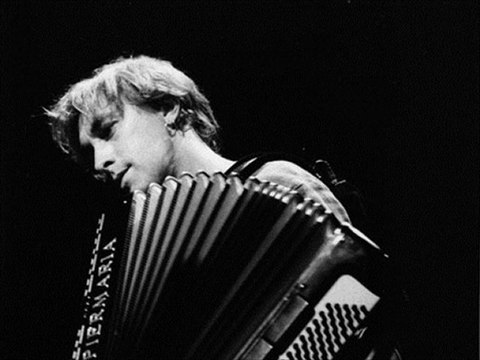 Yann Tiersen - La Valse des Monstres