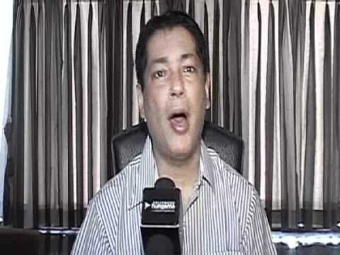 Desi Boyz - Movie Review by Taran Adarsh - Akshay Kumar & John Abraham