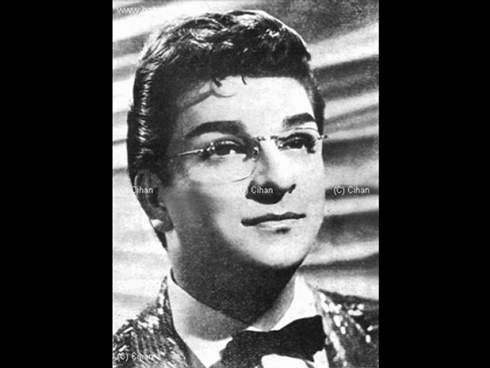 Zeki MÜREN - DOST BİLDİKLERİM