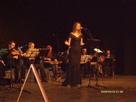 Gül Yazıcı ~ Her Gece Yollarda Gözledim Seni