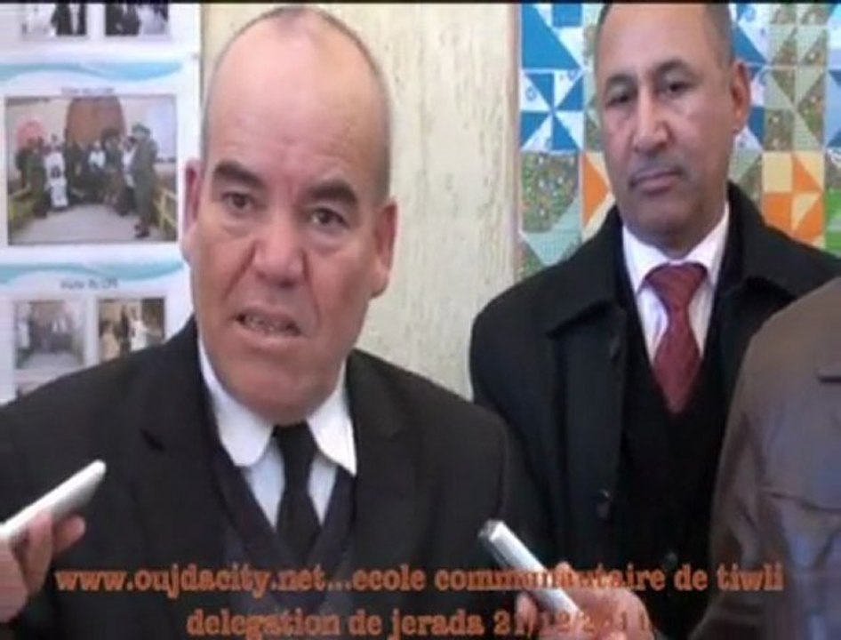 القافلة الاعلامية في زيارة للمدرسة الجماعاتية بتيولي نيابة جرادة رفقة السيد أبوبكر عمراوي  النائب الاقليمي