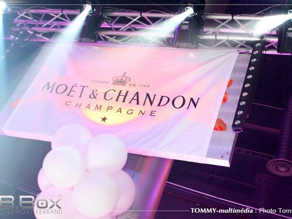 SAMEDI 31 DECEMBRE 2011 - REVEILLON DU NOUVEL AN 2012 B.BOX CLUB