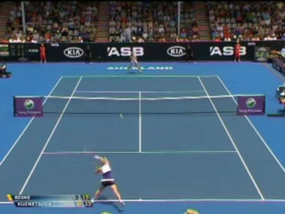 Auckland - Kuznetsova in Form