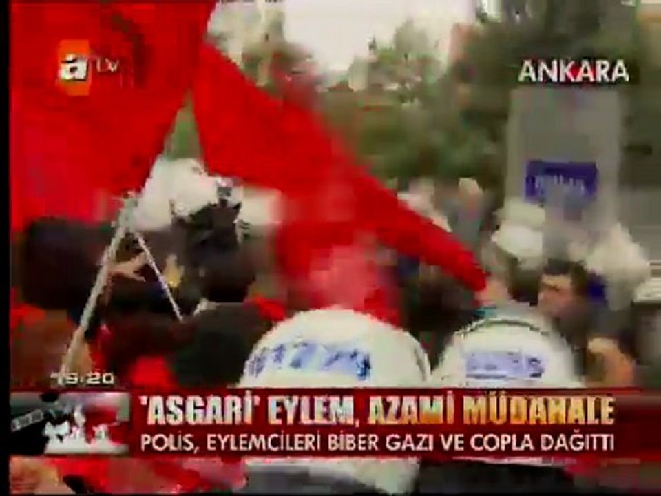 Çalışma Bakanlığı önünde asgari ücret protestosu_atv