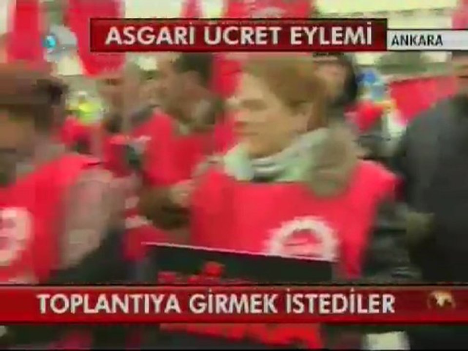 Çalışma Bakanlığı önünde asgari ücret protestosu_kanald