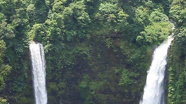 Laos: chutes de Tad Fan, plateau des Bolovens
