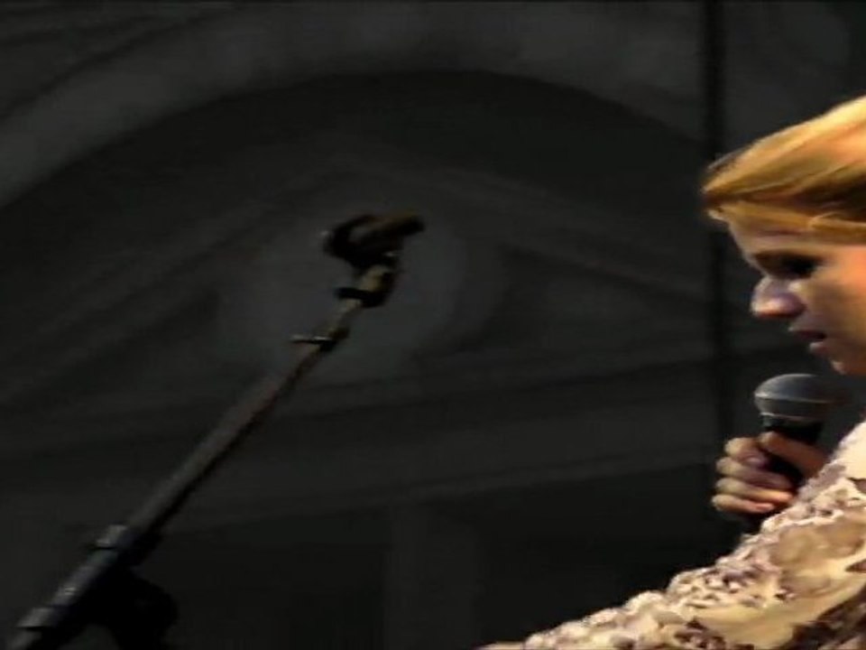 SELAH SUE CONCERT LIVE PARIS PLAGE JUILLET 2011