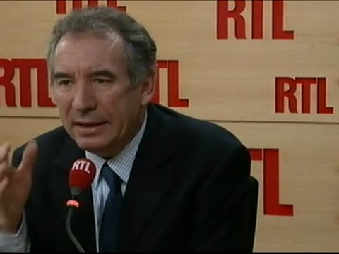 Francois Bayrou contre le parachutage de Claude Guéant
