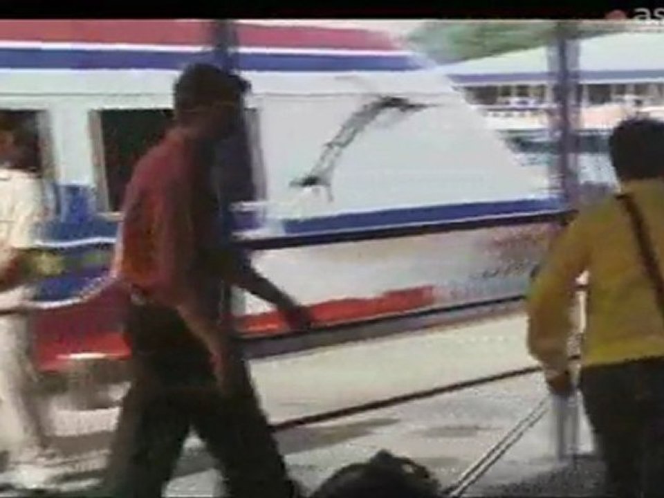 Datin Ghairah (2011) SDTVRip 01