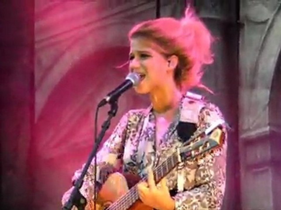 SELAH SUE CONCERT  PARIS PLAGE JUILLET 2011