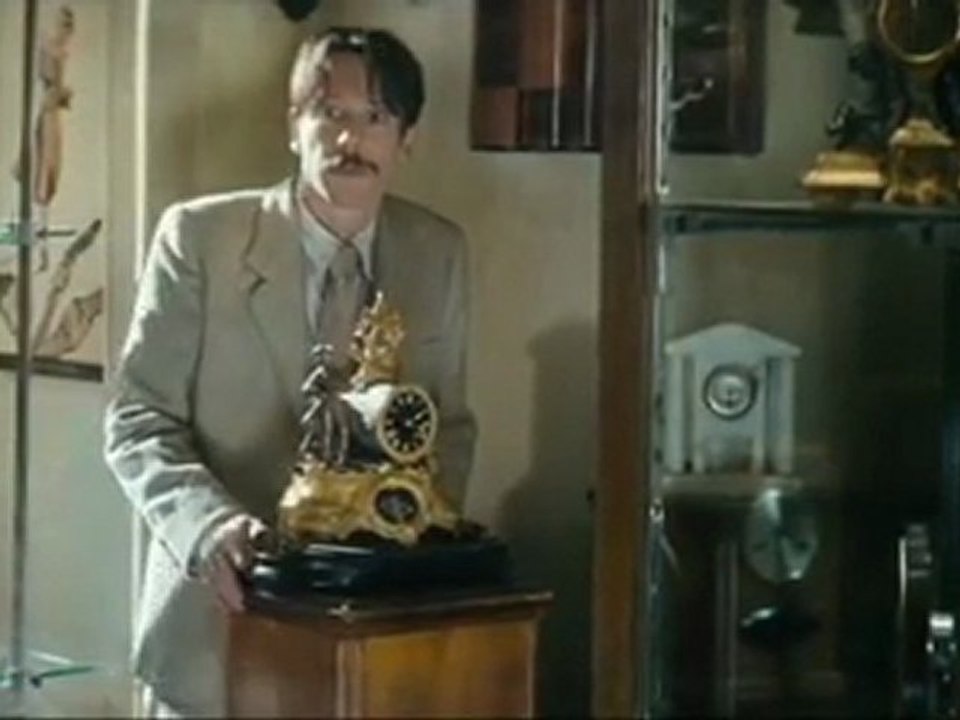 Poulet aux Prunes clip 4