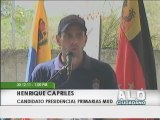 Capriles Radonski entregó certificados de vivienda en los Valles del Tuy