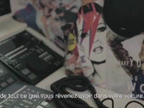 Nouvelle Renault Twingo : Détournement artistique by Nicolas Roberts