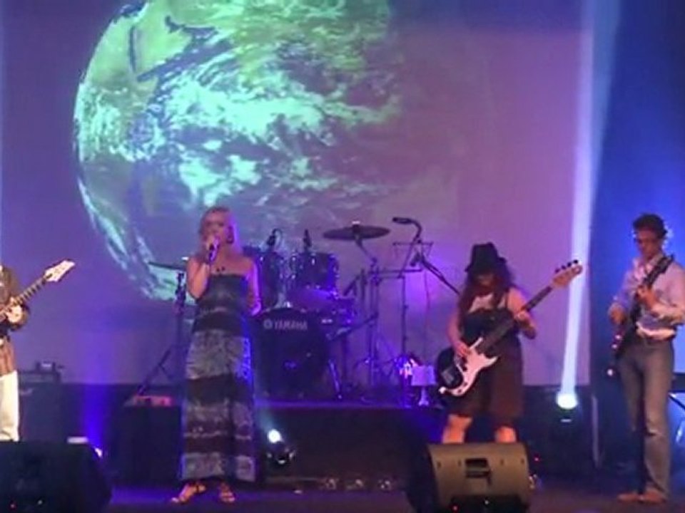 25 - Man's world   (Concert des élèves I-MUSIC Live )